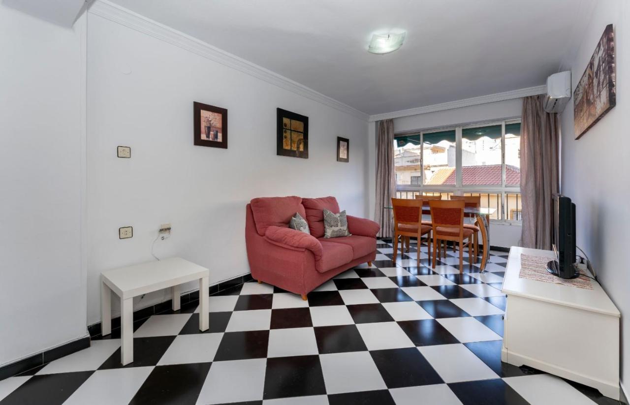 Malaga Downtown And Beach Apartment Экстерьер фото